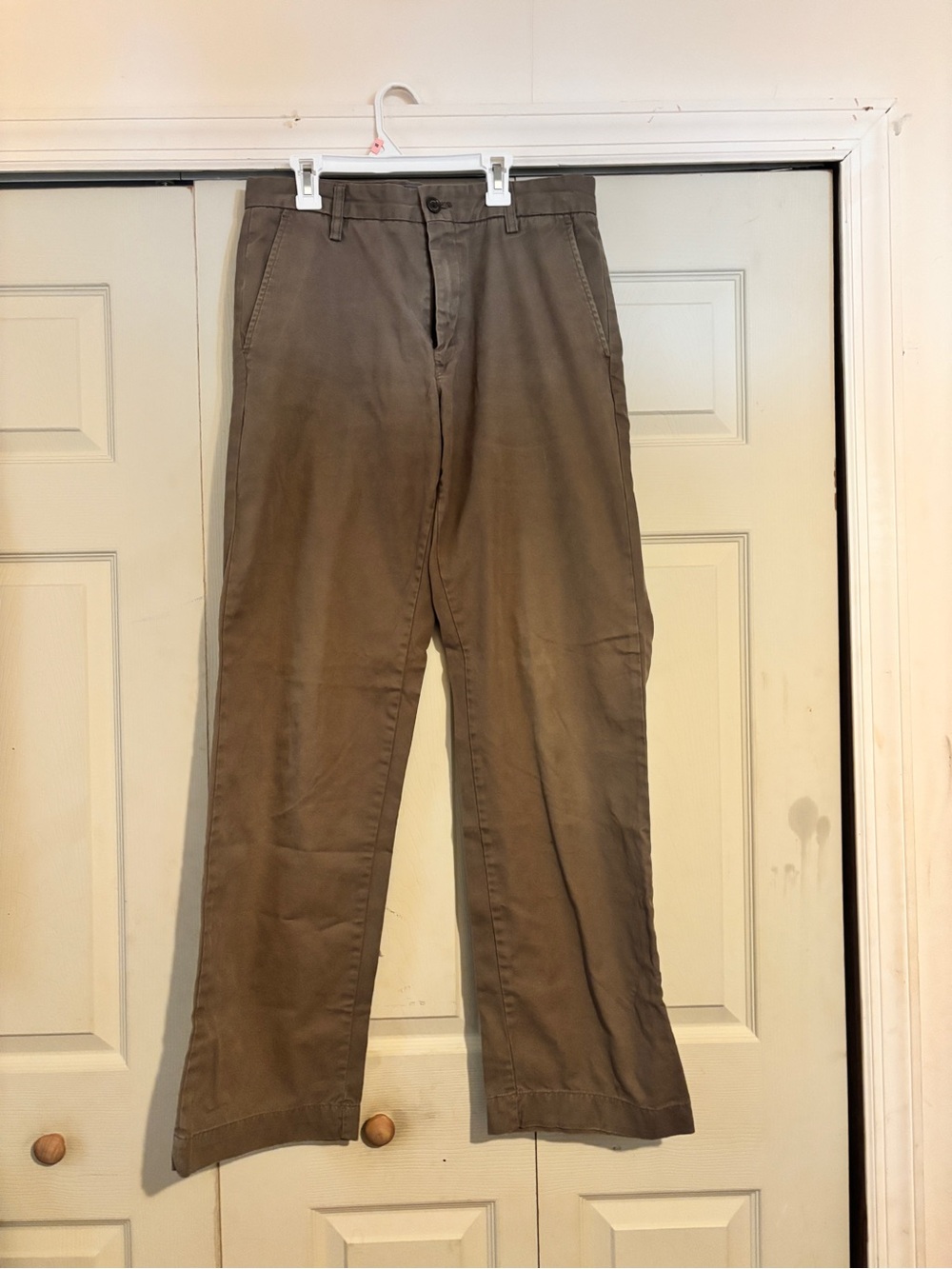 Banana Republic Men's Khaki Chinos - Olive Brown